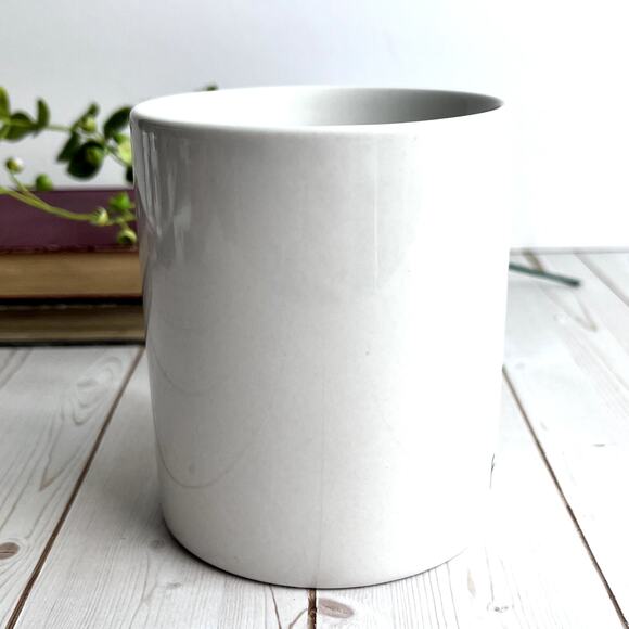 Friends TV Show Smelly Cat Song Coffee Mug Modern Gourmet Phoebe Collectible - Picture 2 of 5